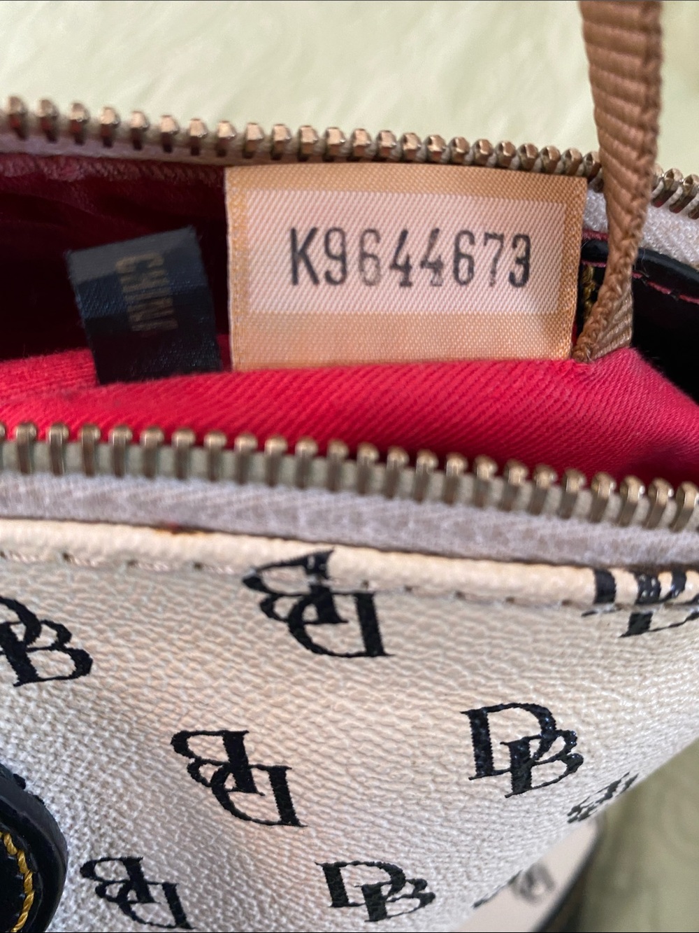 Dooney & Bourke Black & White Logo Monogrammed Satchel bag - Picture 9 of 12